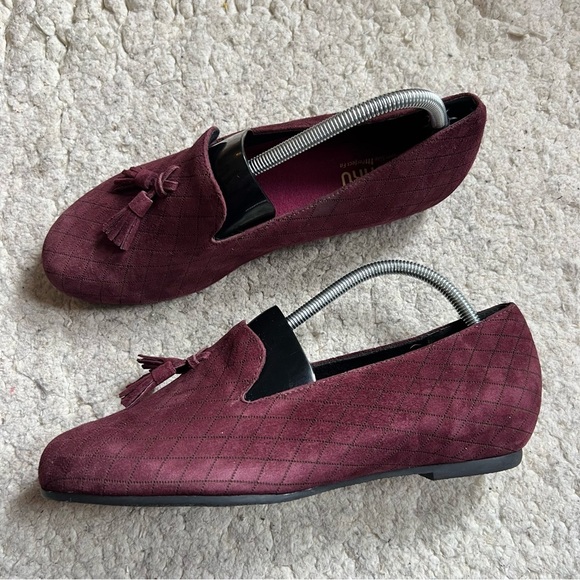 Munro: Burgundy Quilted Suede Tasseled "Tallie" Hidden Wedge Loafer Size 9.5 WW - Picture 9 of 9